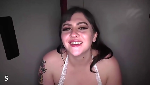 Brunette babe in a sexy bikini gets her cunt fucked