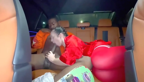 Hot amateur with huge natural tits is banging with a huge cock